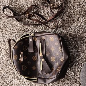 Little girls back packs or purse.